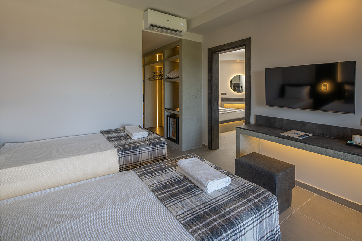 Family Room Side Sea View